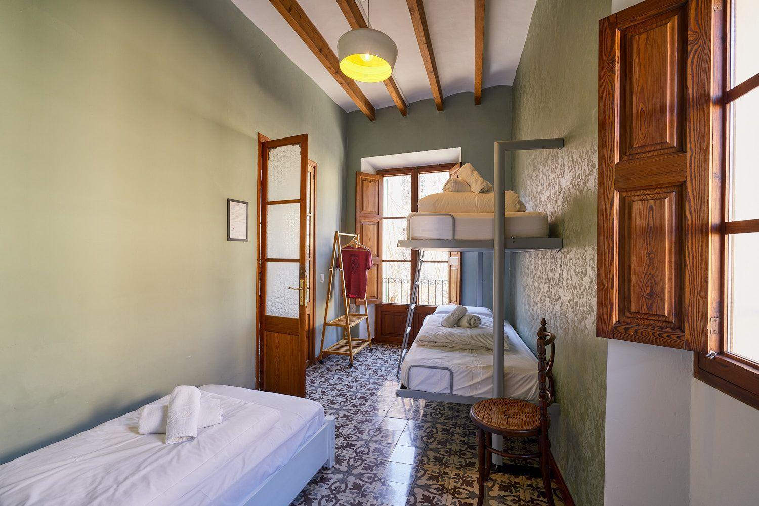 Hostal - Juvenil *